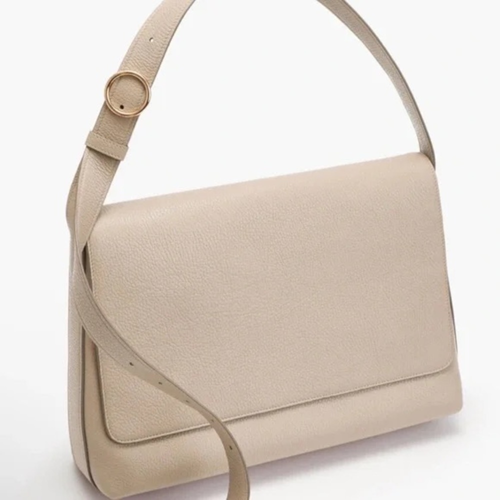 Cuyana Messenger Bag 13-inch in Stone Pebbled